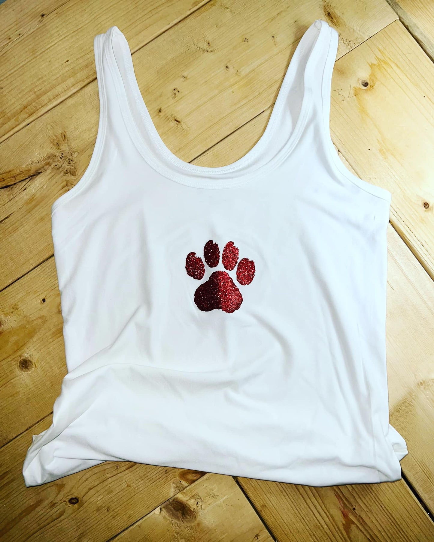 Leonette Practice Tank